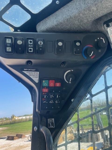 2023 John Deere 333G Image