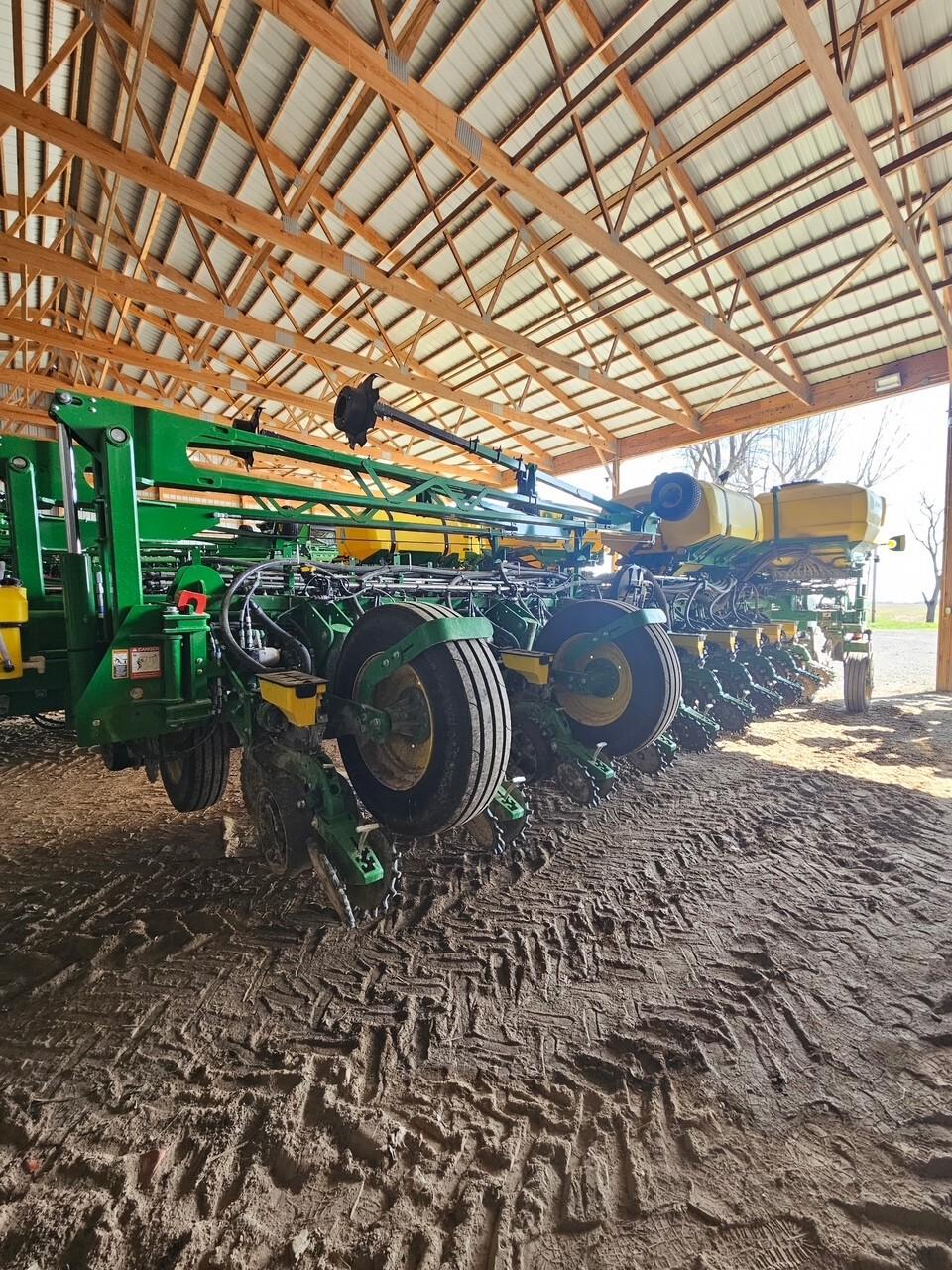 2024 John Deere 1775NT Image