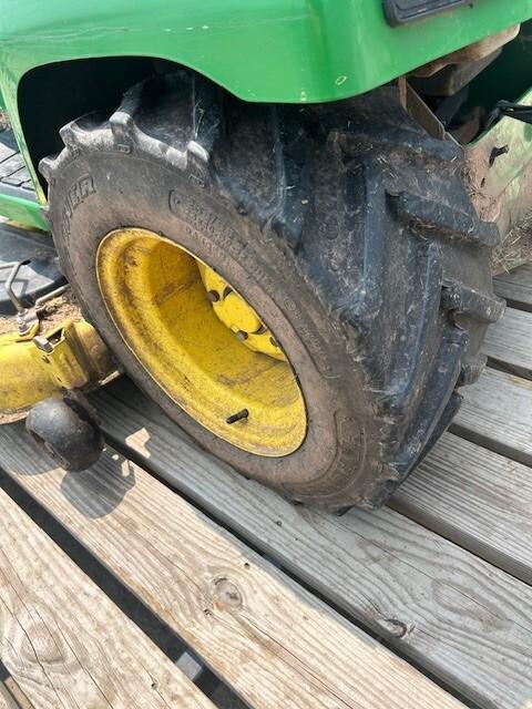 2000 John Deere 345 Image