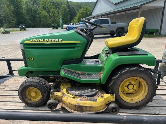 2000 John Deere 345 Image
