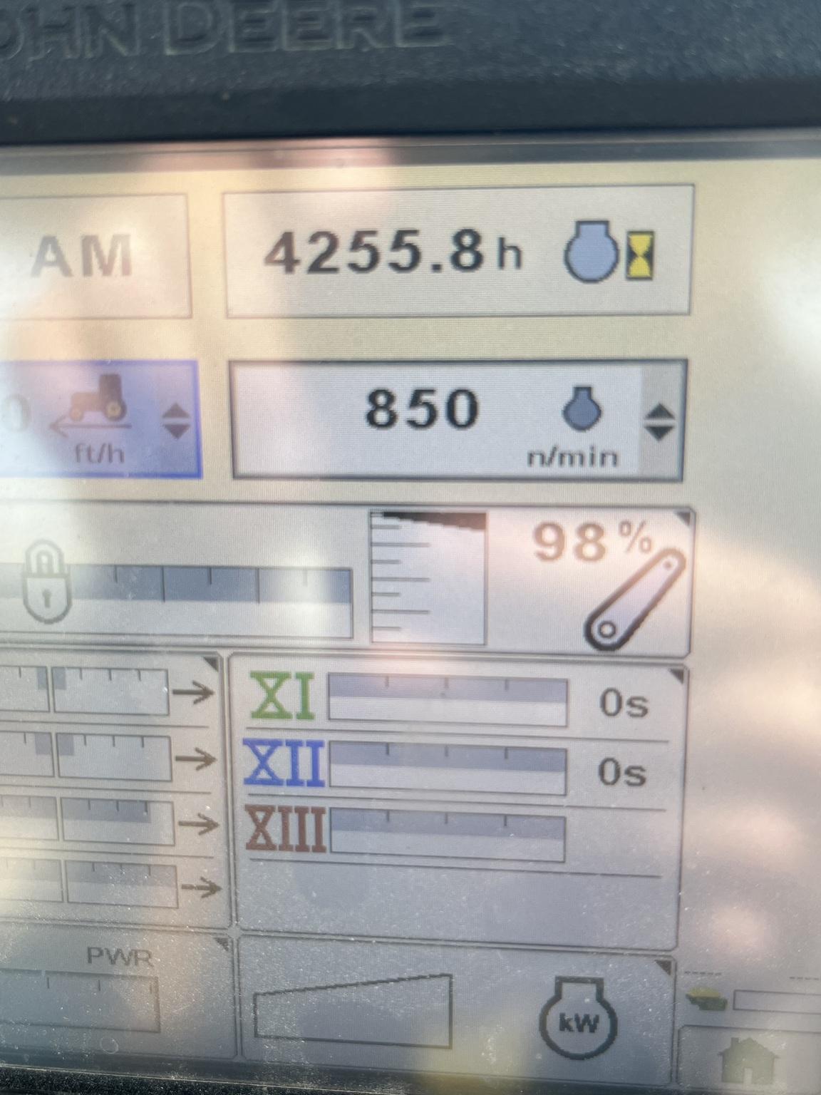 2015 John Deere 6150R Image