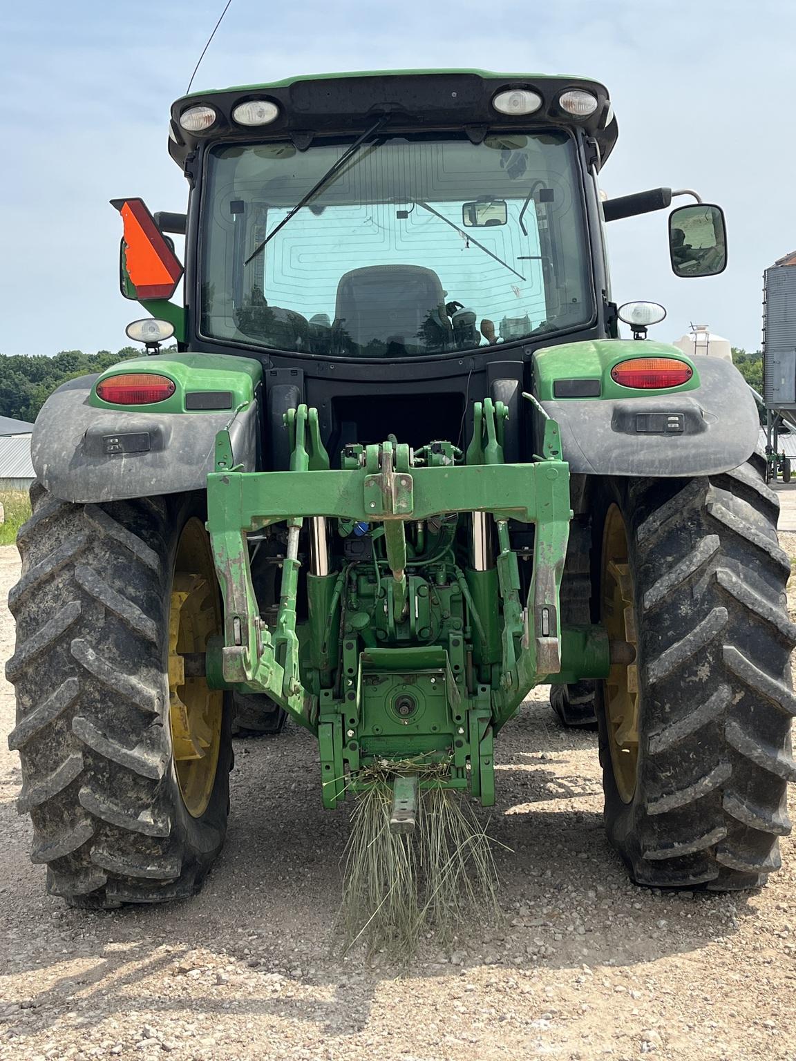 2015 John Deere 6150R Image