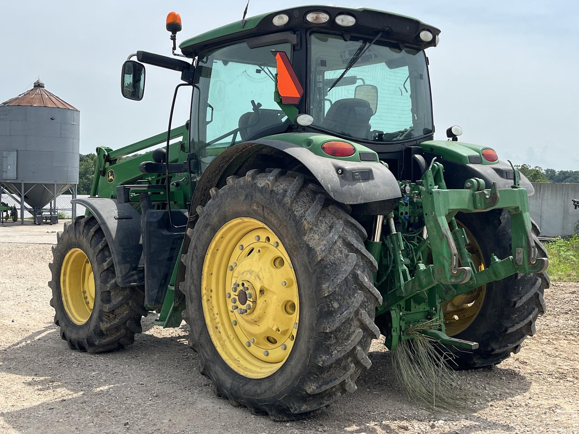 2015 John Deere 6150R Image