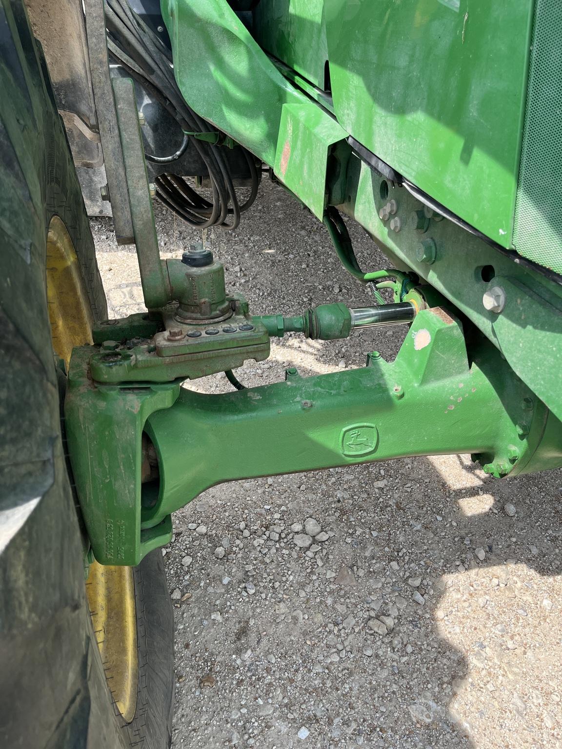 2015 John Deere 6150R Image