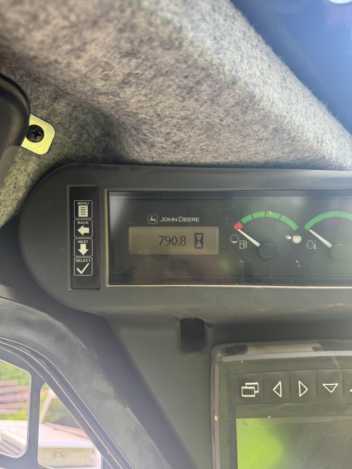 2023 John Deere 333G Image