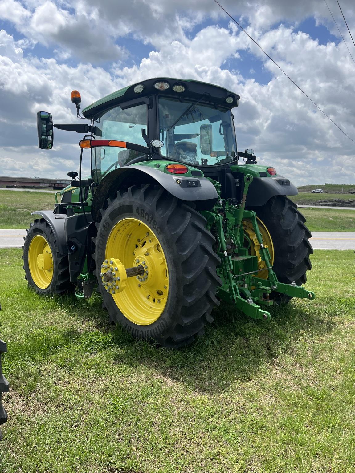 2023 John Deere 6R 175 Image