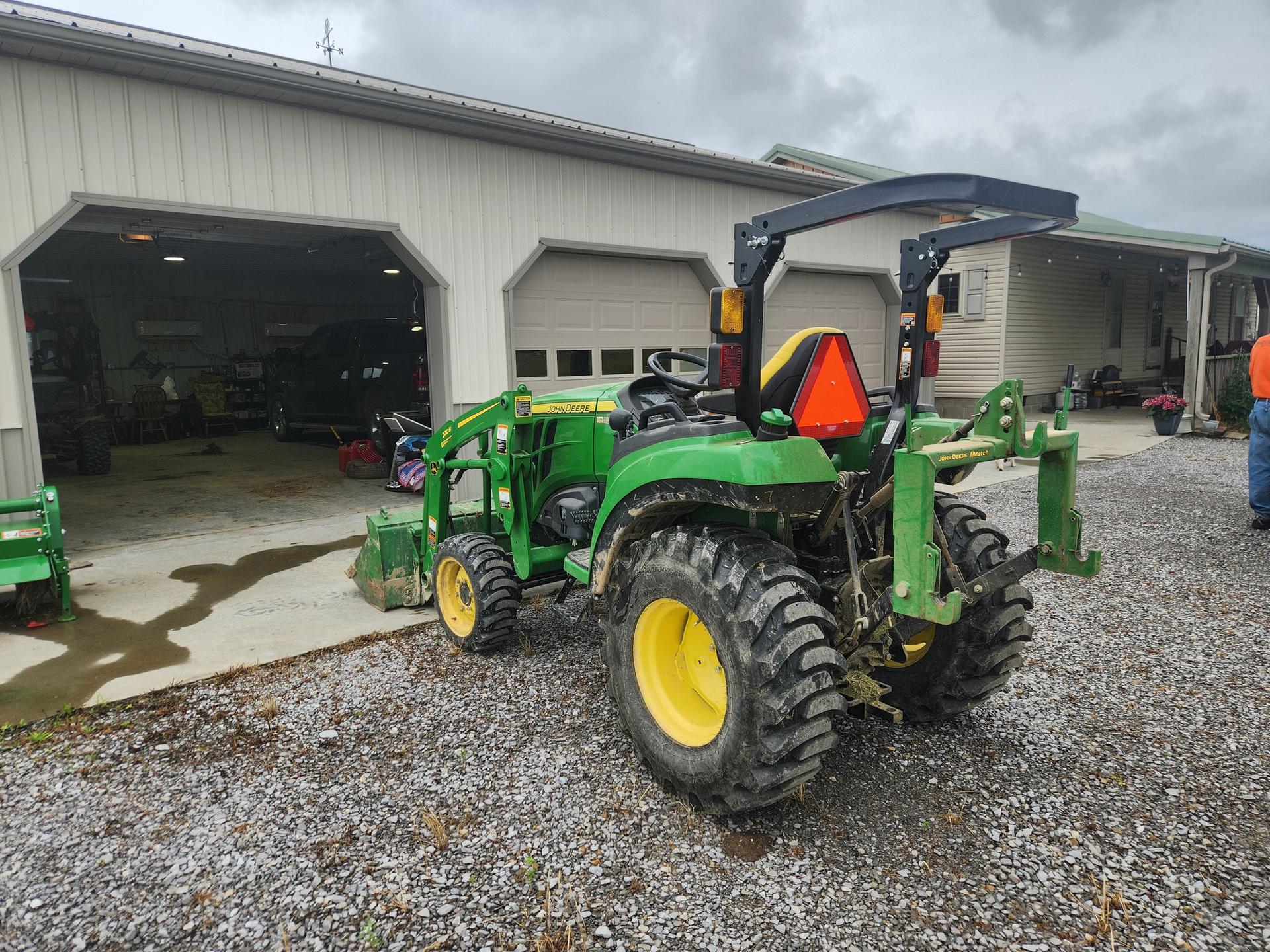 2022 John Deere 2038R Image
