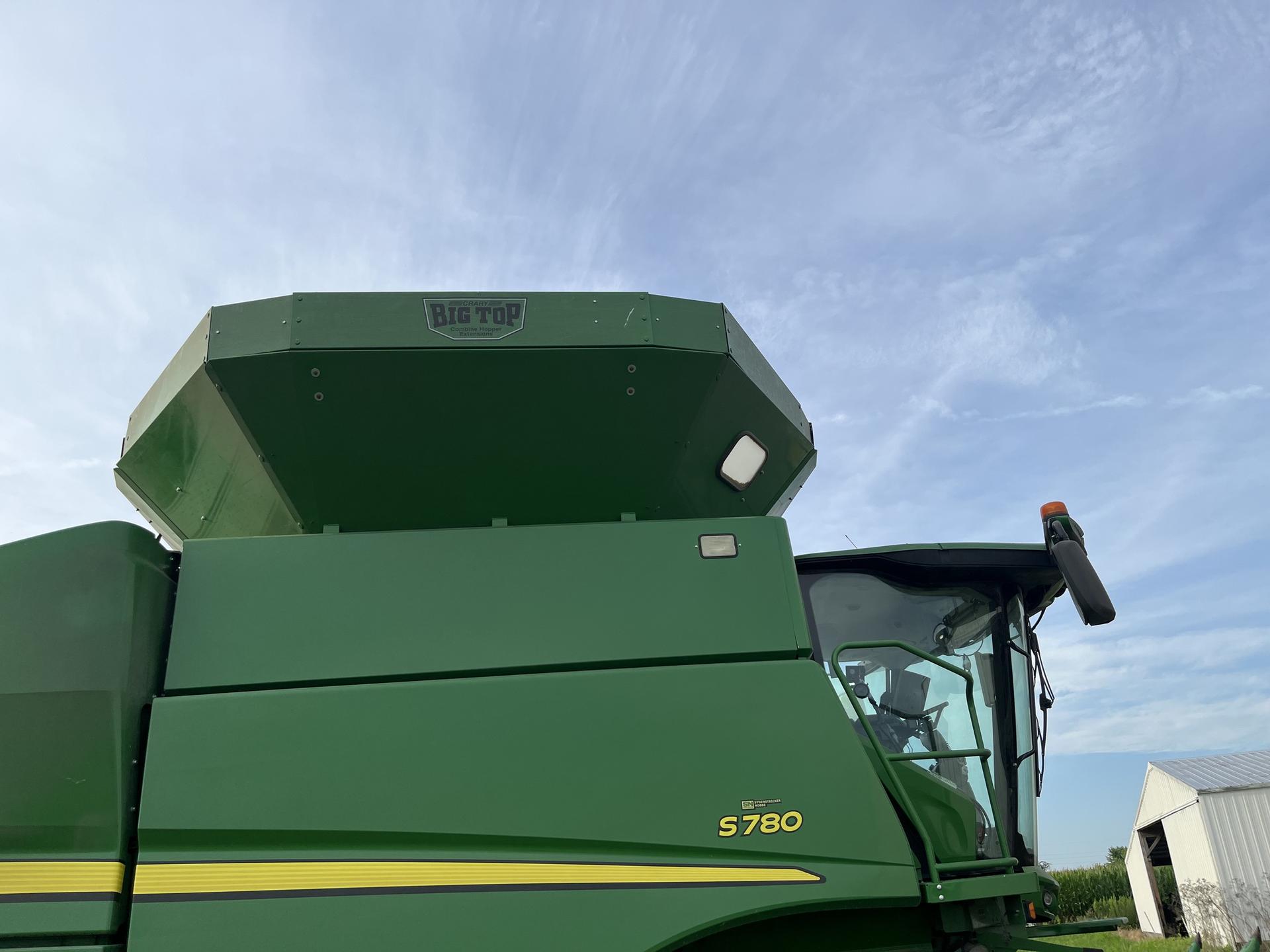 2018 John Deere S780 Image