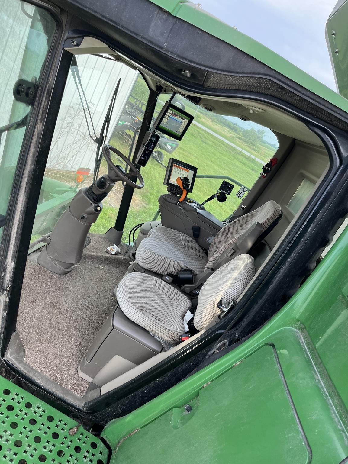 2018 John Deere S780 Image