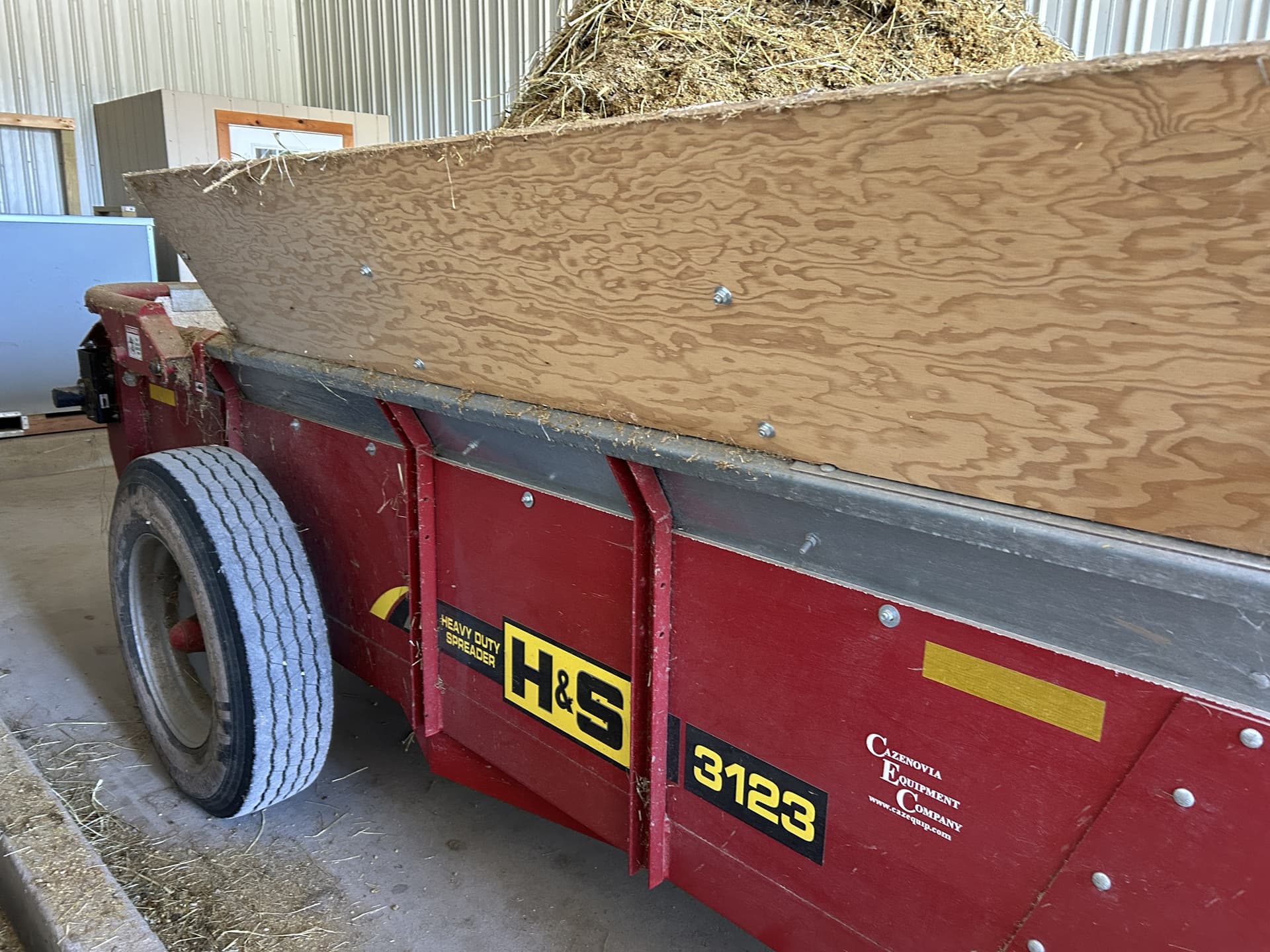 2023 H&S S3123 Image
