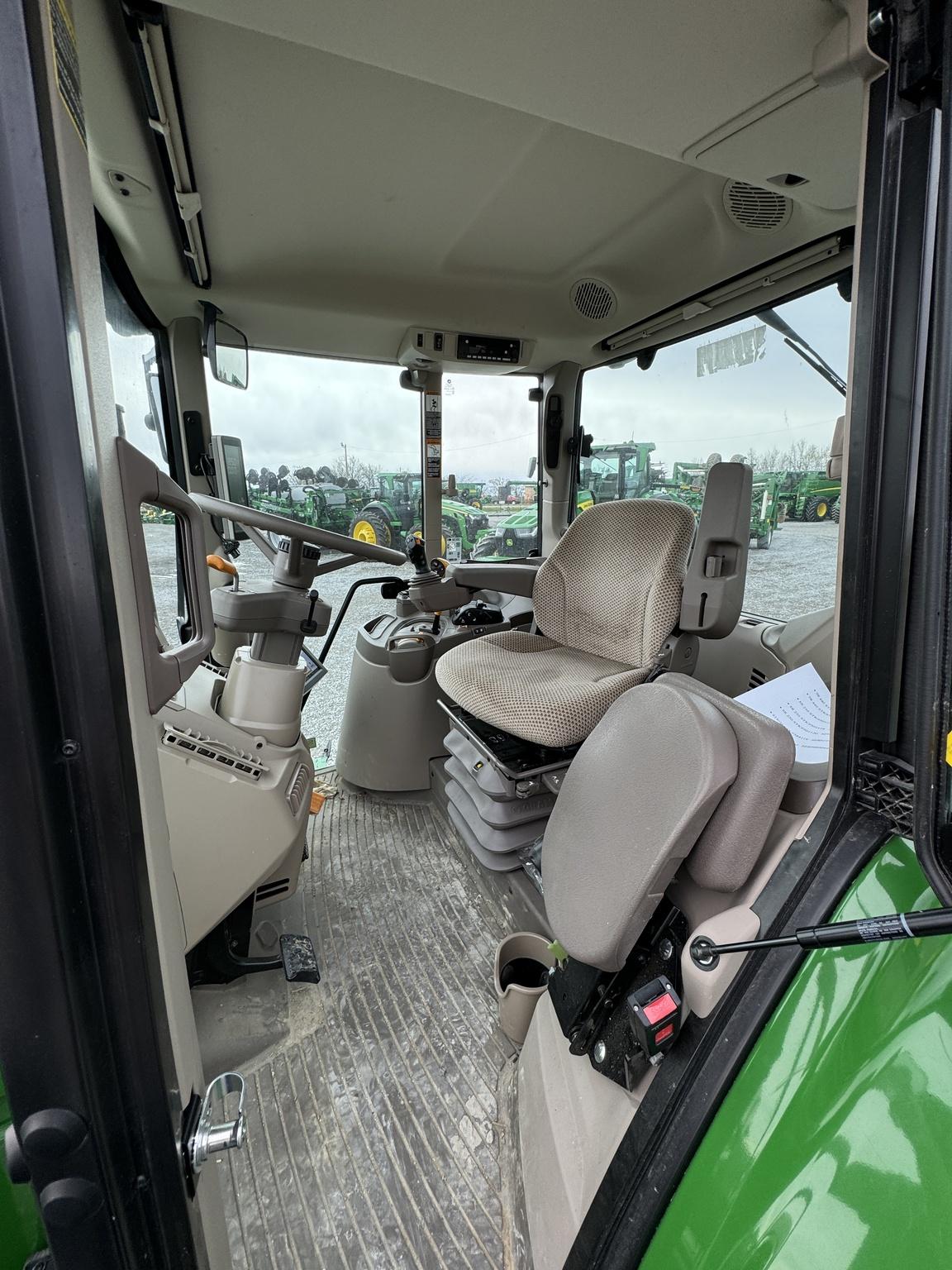 2023 John Deere 6140M Image