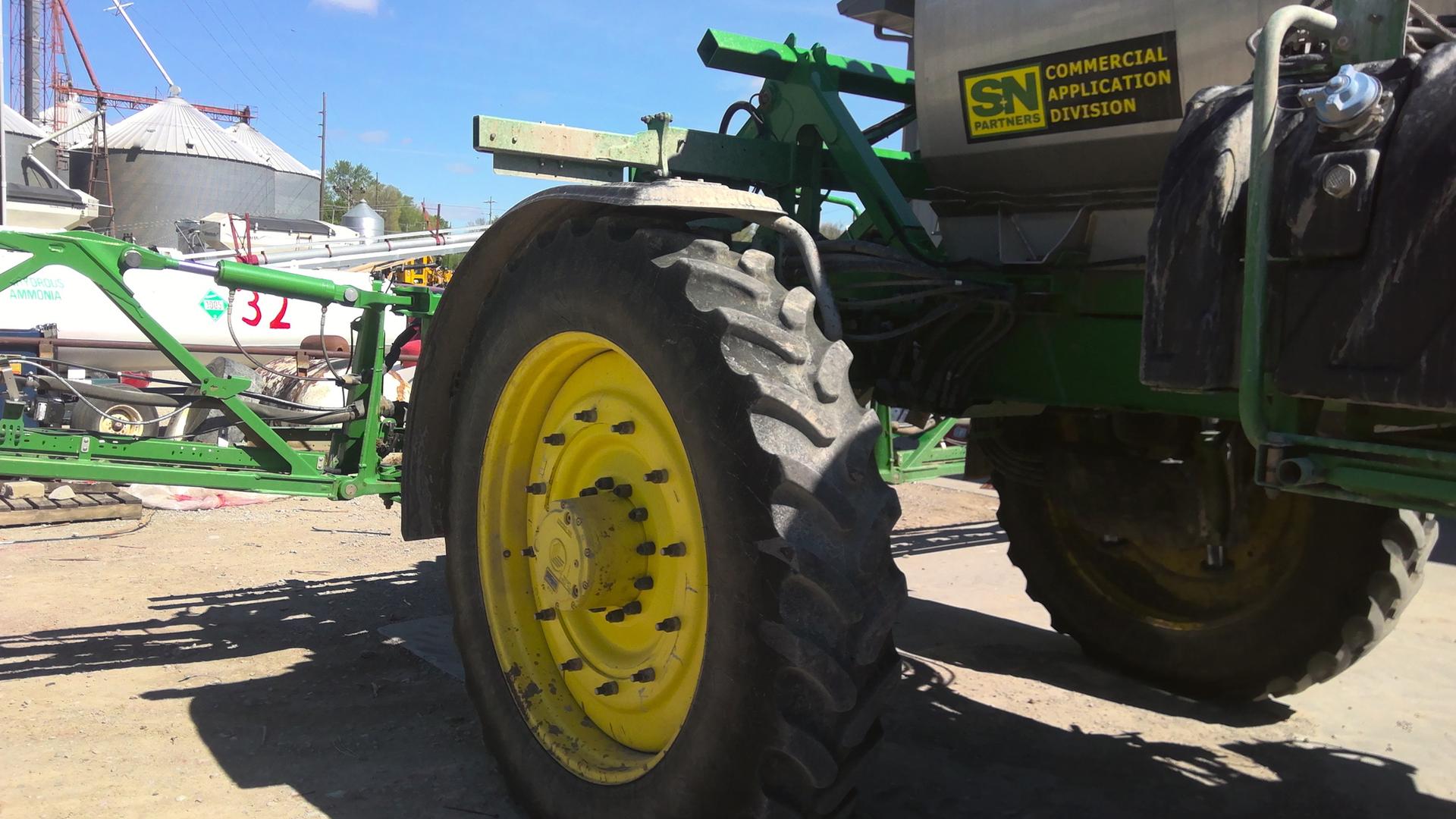2021 John Deere R4045 Image