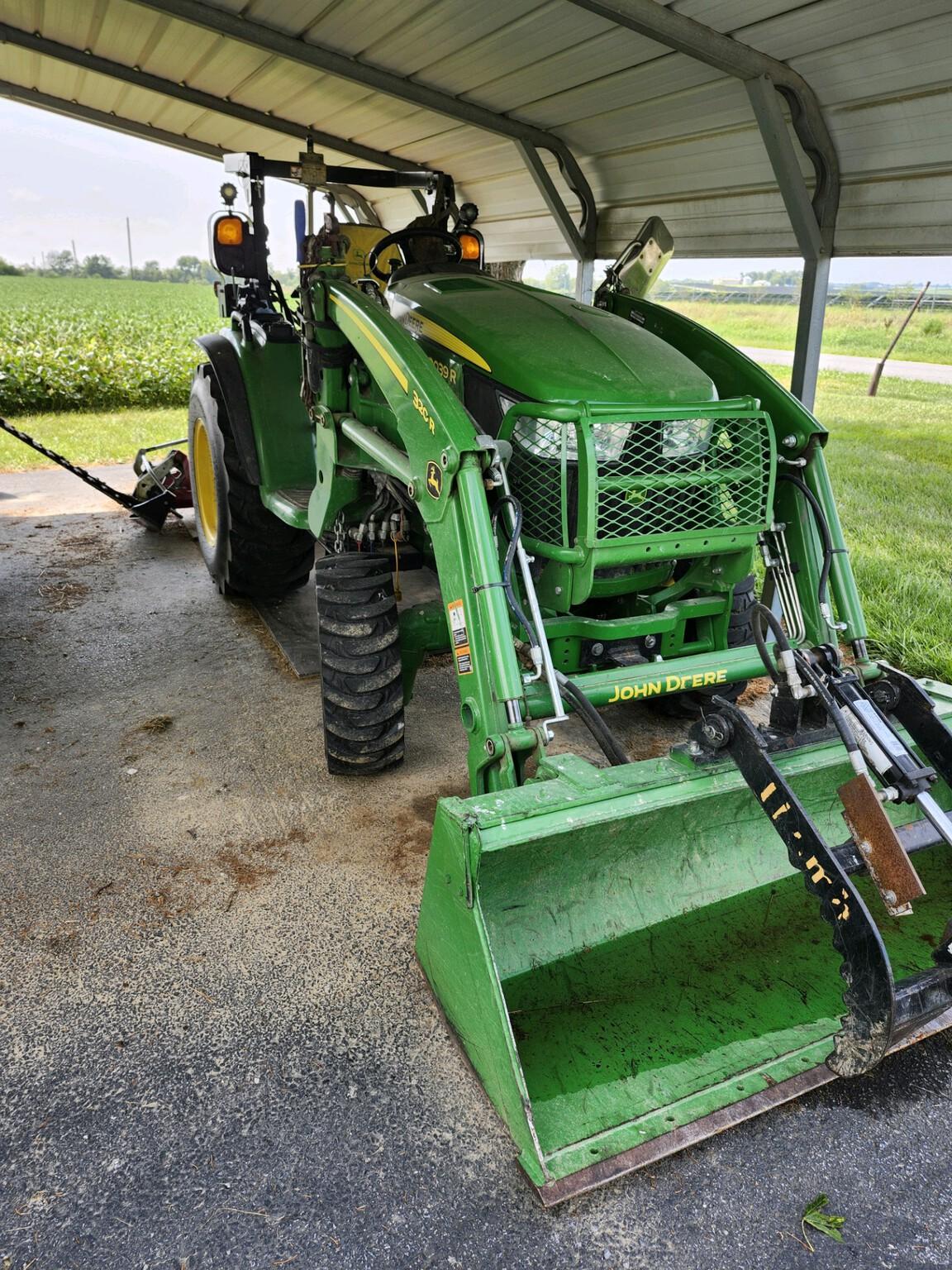2021 John Deere 3039R Image