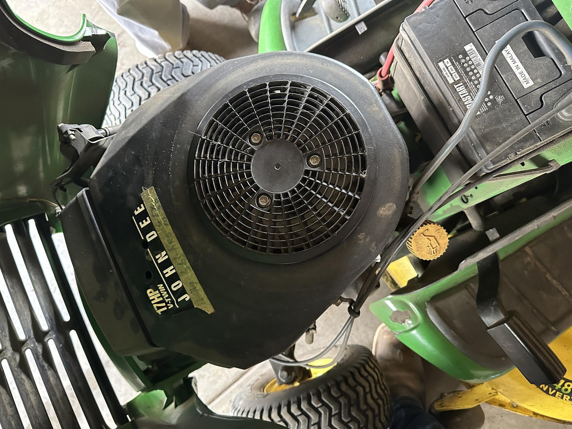2003 John Deere LT180 Image