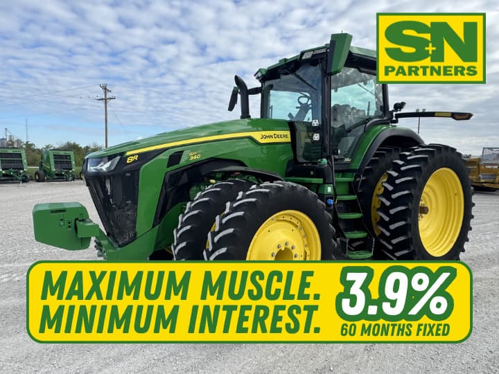 2021 John Deere 8R 340 Image
