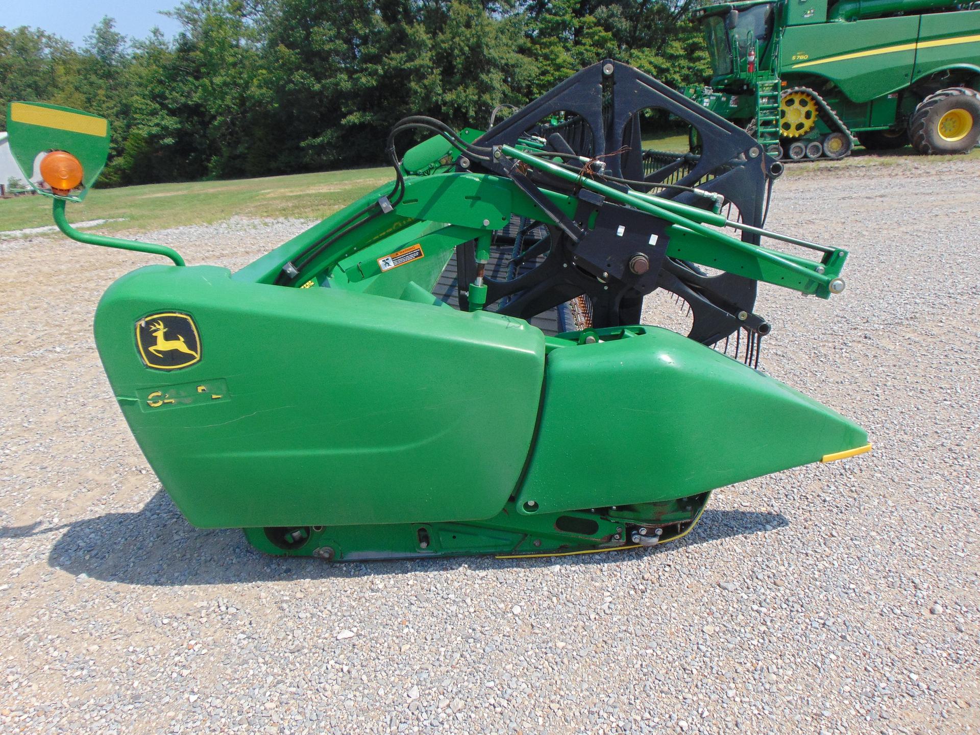 2014 John Deere 640FD Image