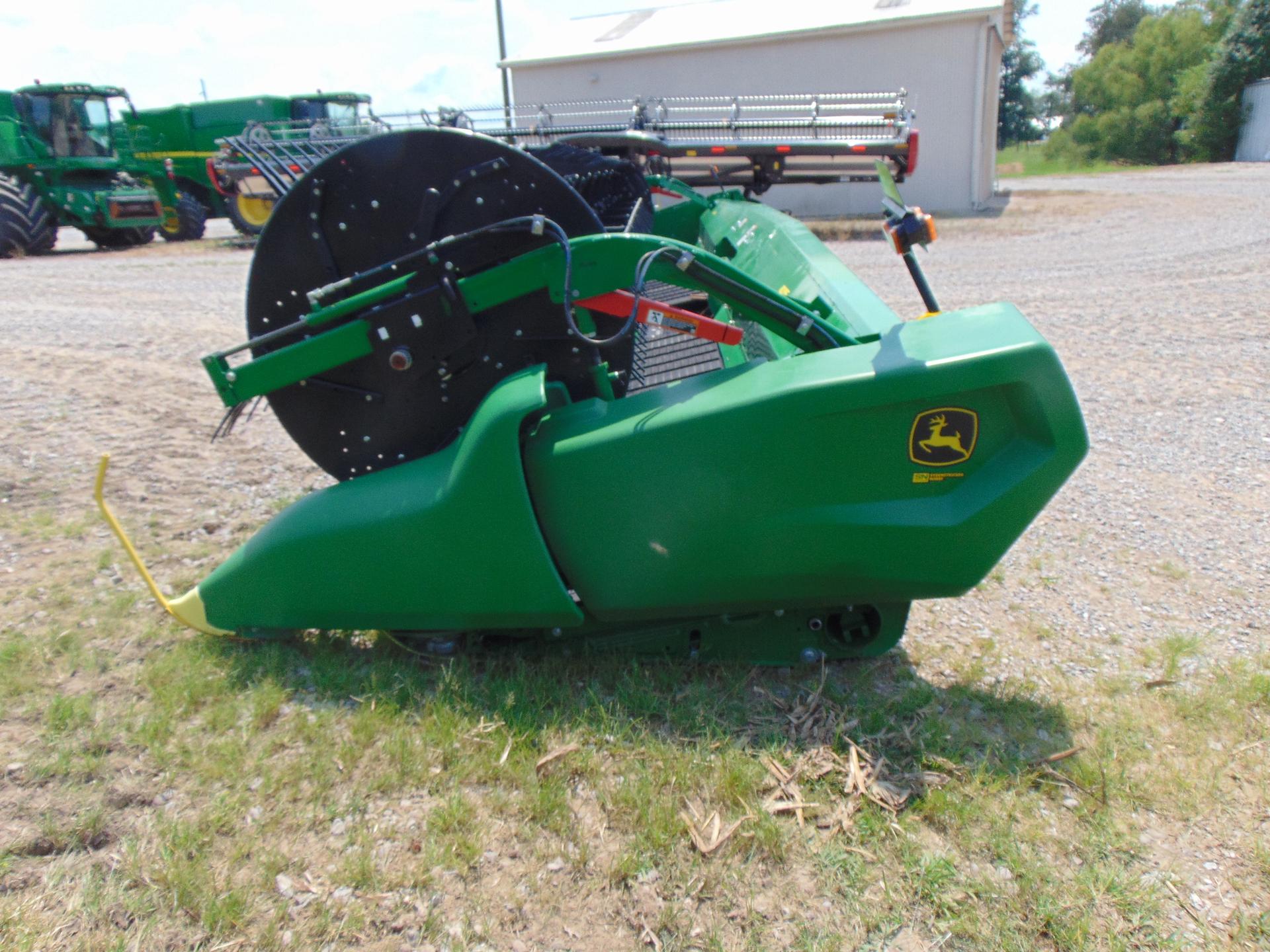 2014 John Deere 640FD Image