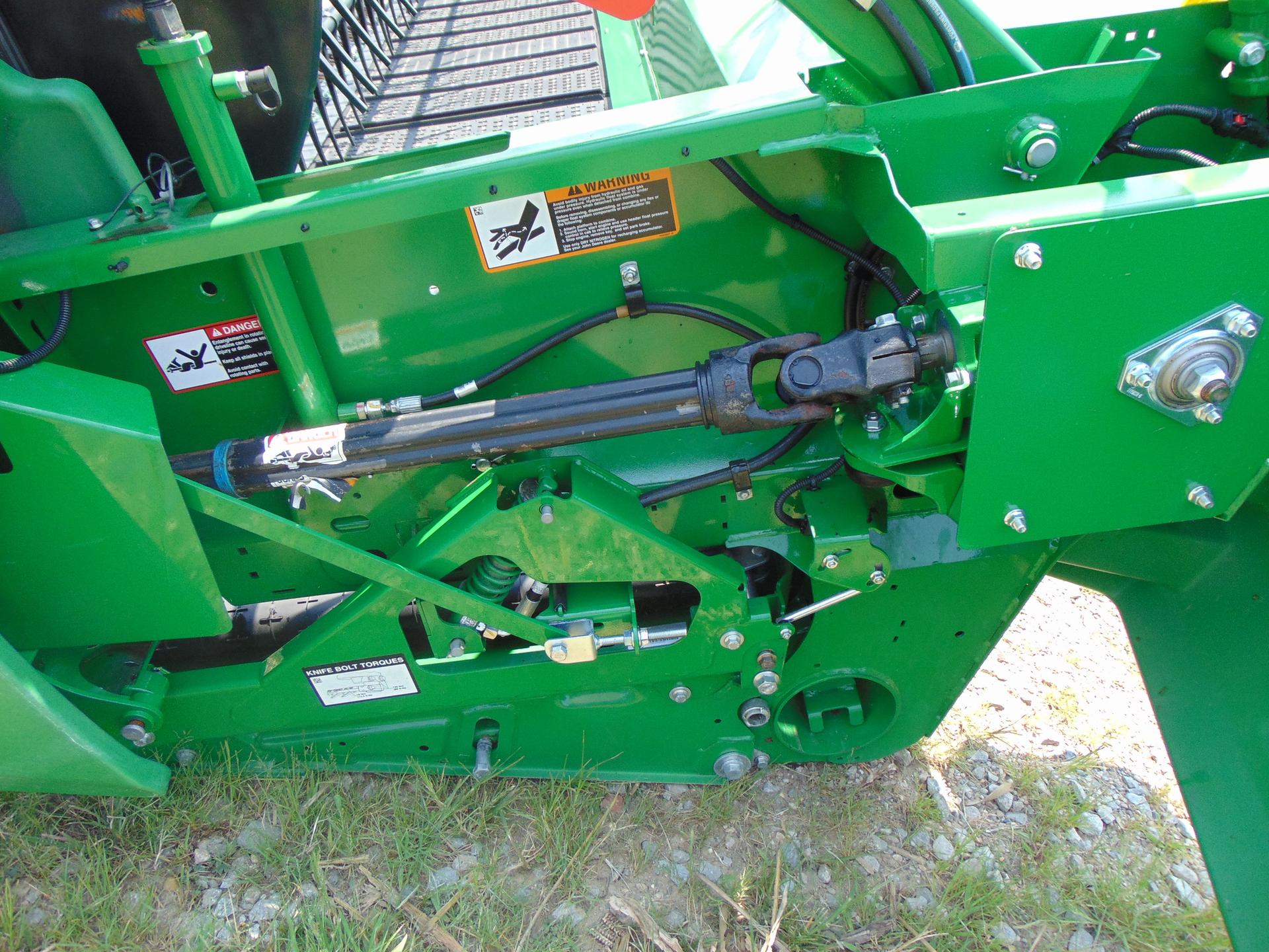2014 John Deere 640FD Image