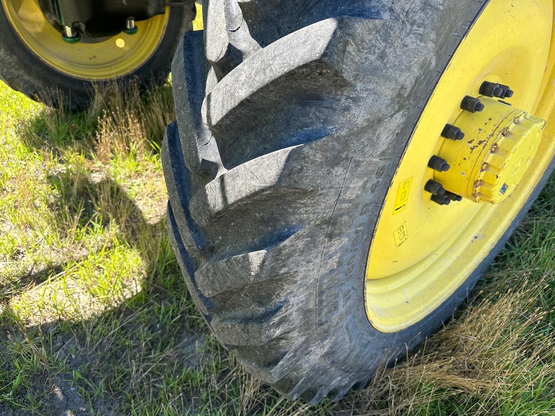 2021 John Deere R4038 Image