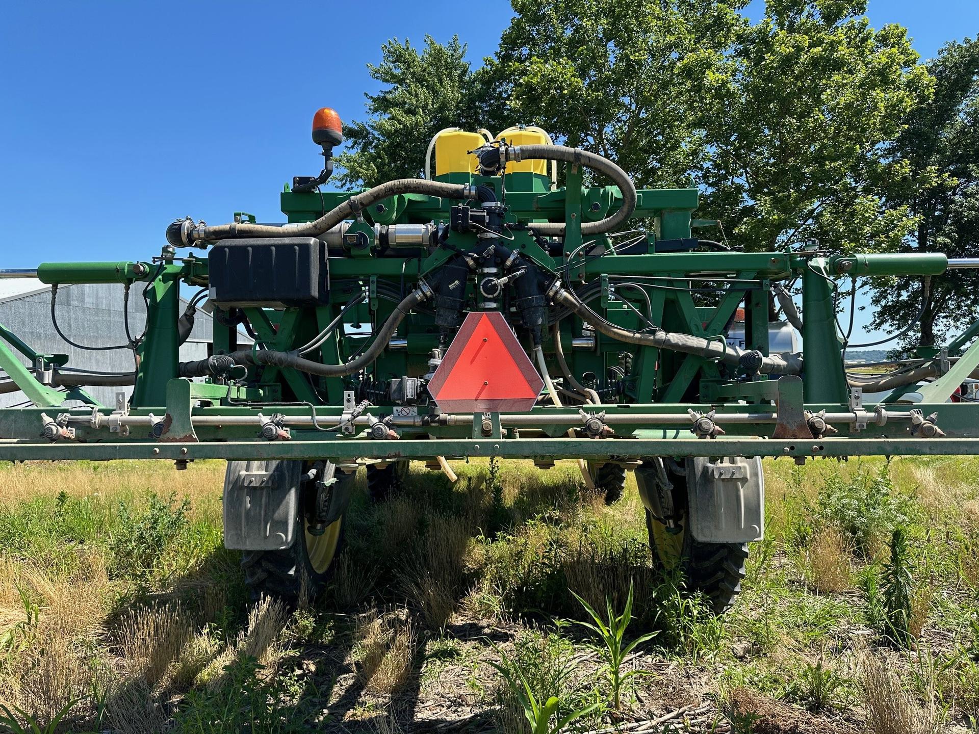 2021 John Deere R4038 Image