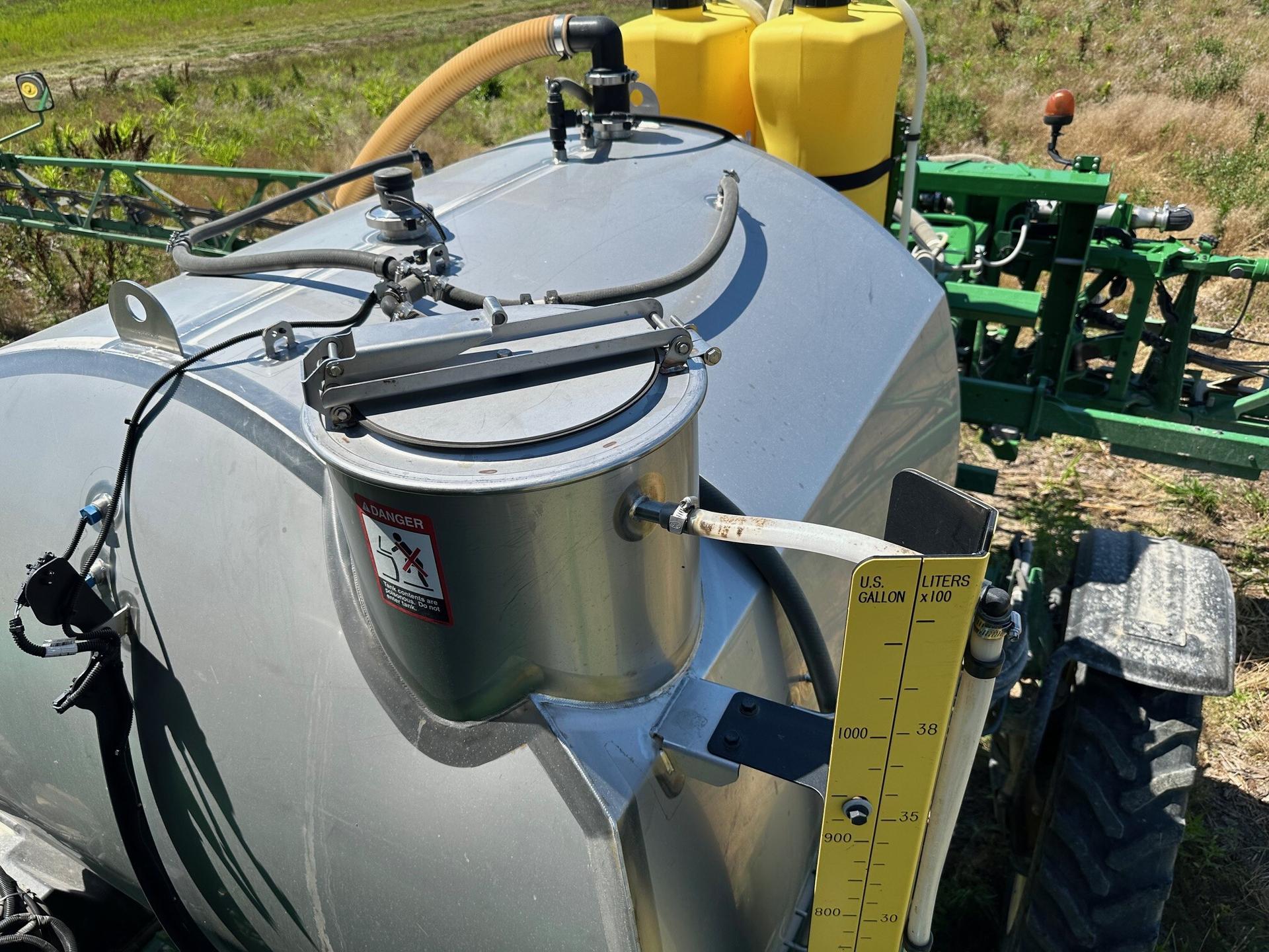 2021 John Deere R4038 Image