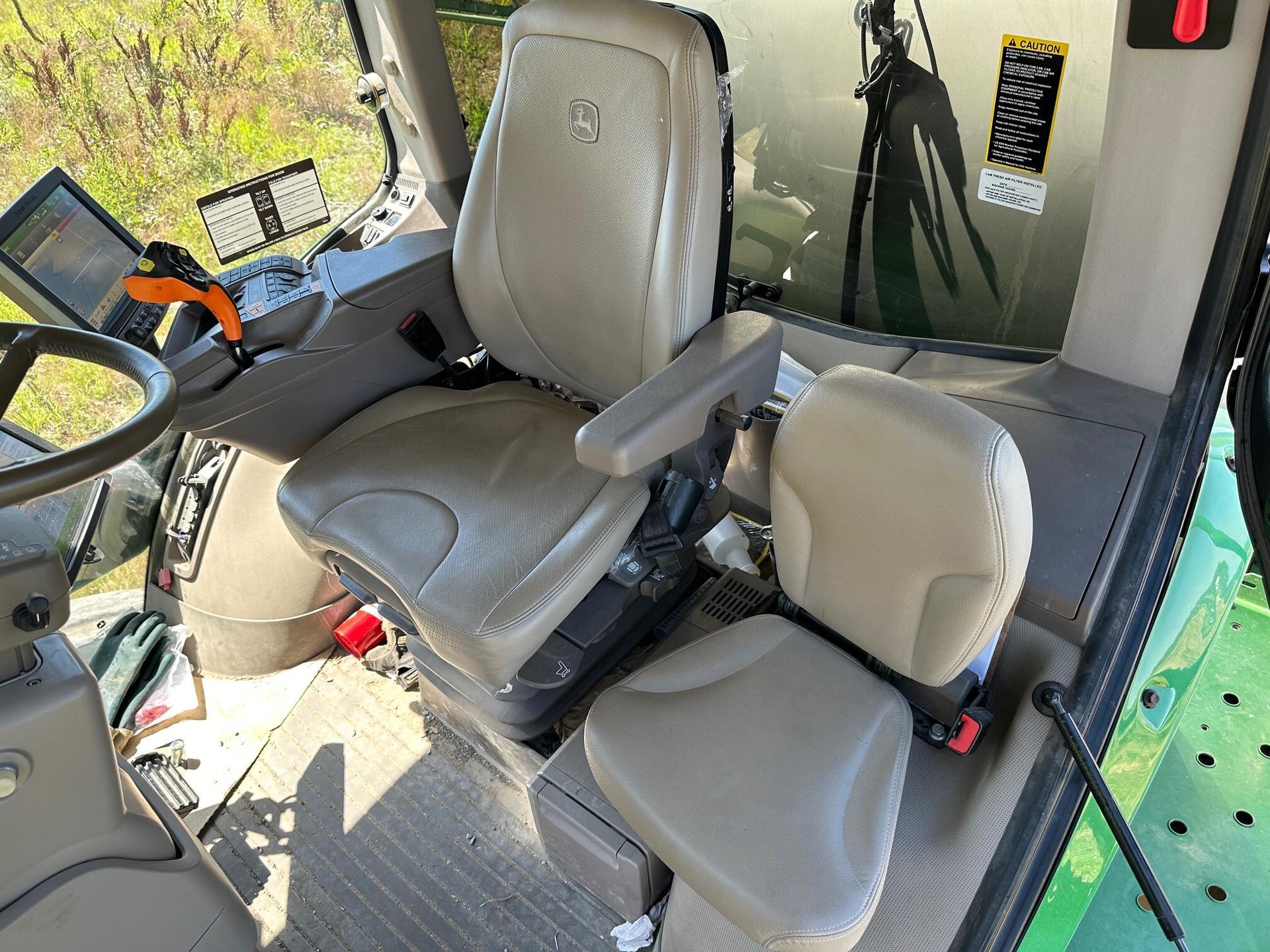 2021 John Deere R4038 Image