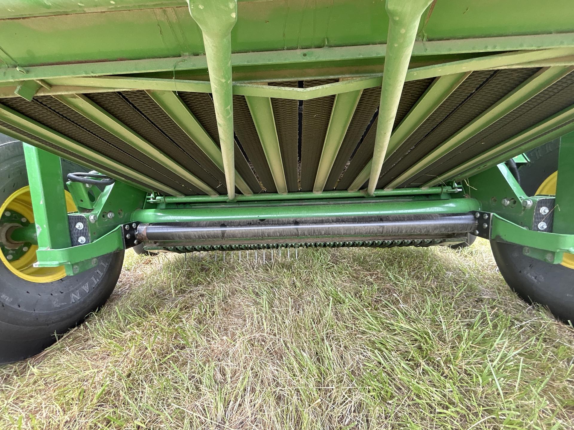 2020 John Deere 560M Image