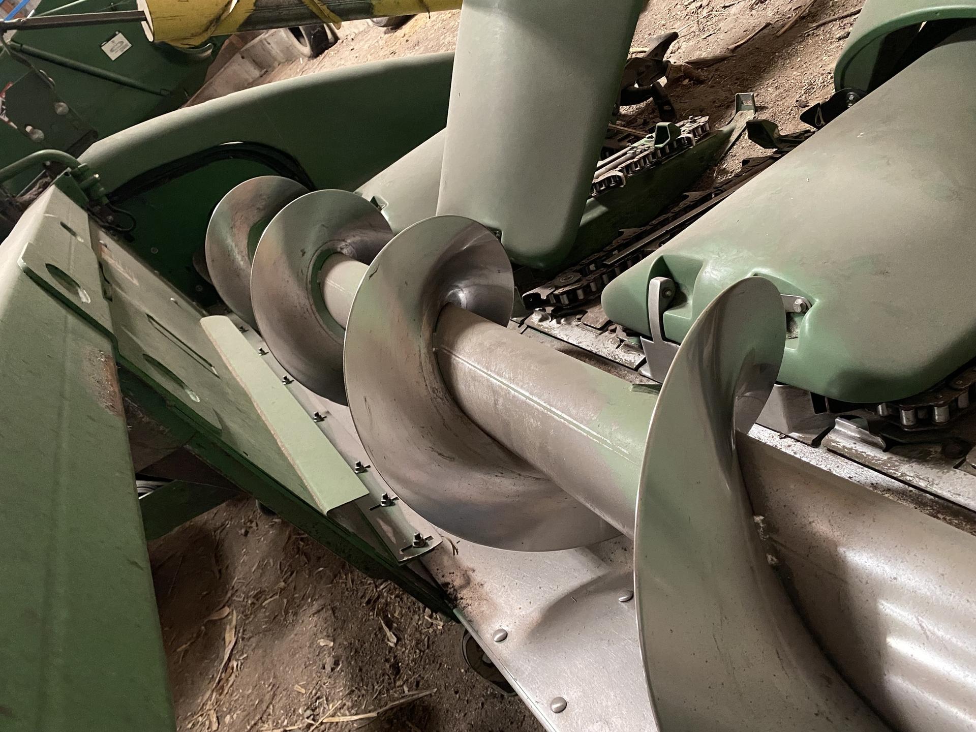 2014 John Deere 608C Image
