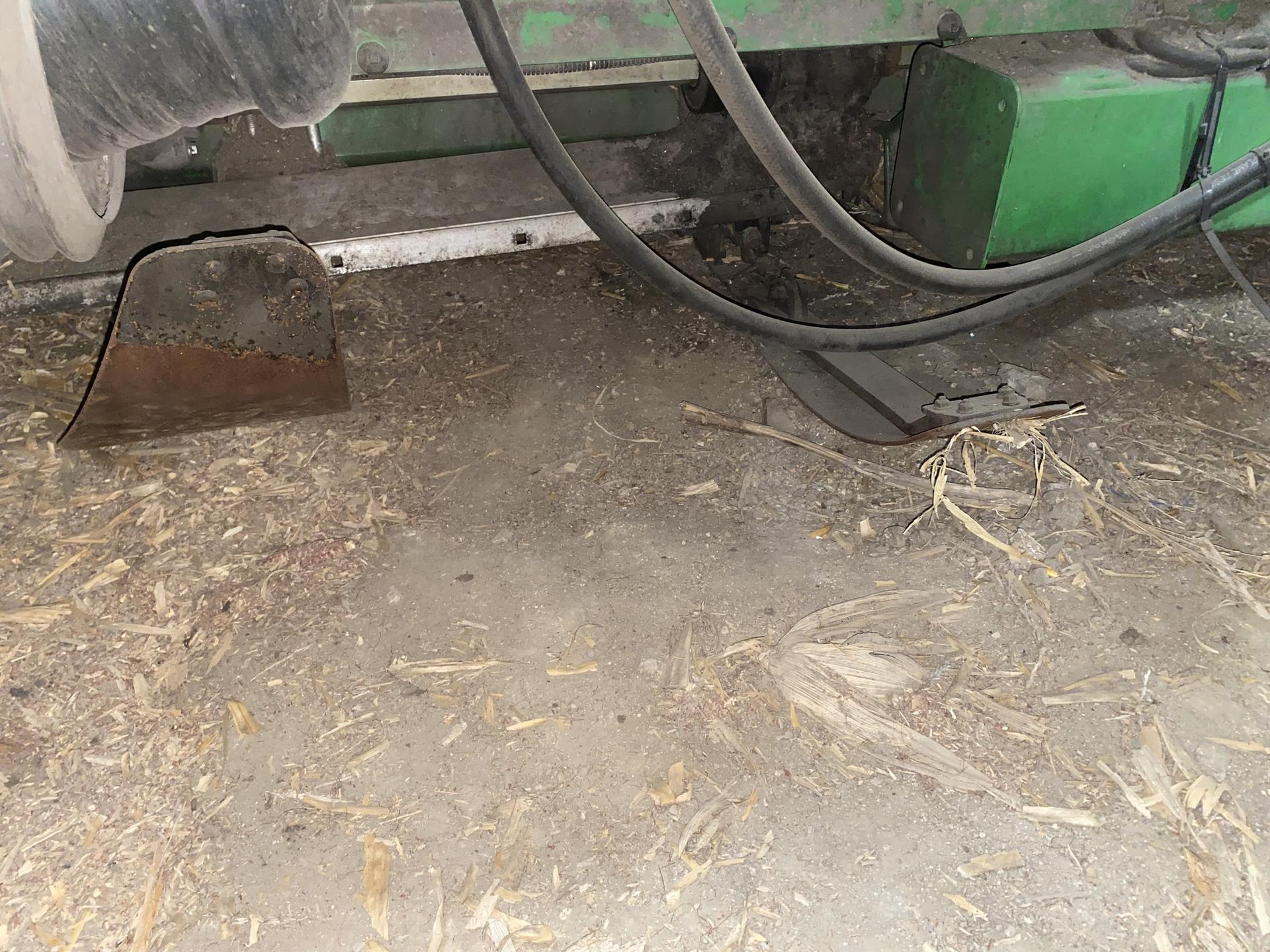 2014 John Deere 608C Image