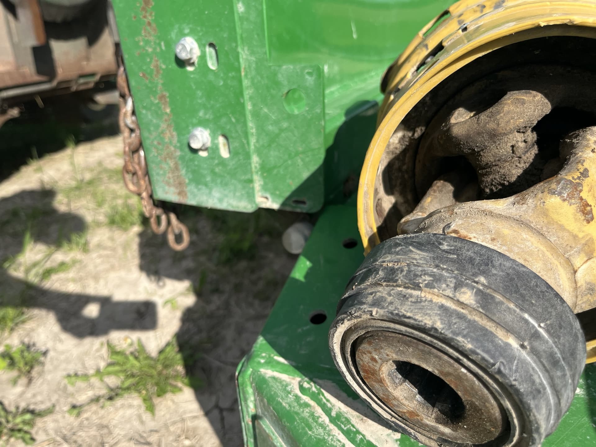 2023 John Deere FC15M Image