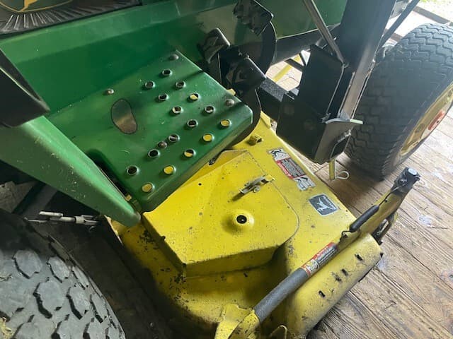 1993 John Deere 855 Image
