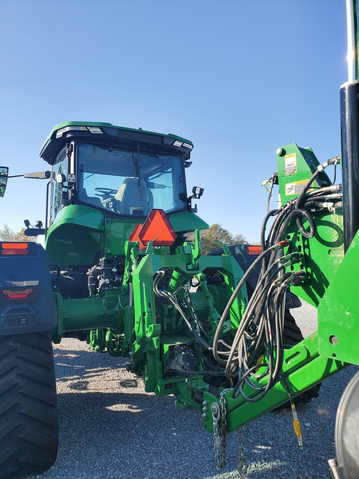 2023 John Deere 8RX 410 Image