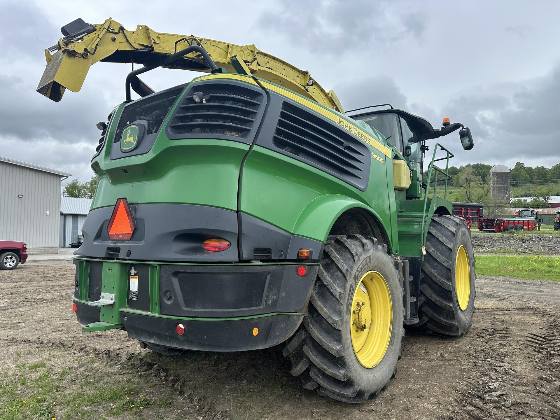 2019 John Deere 9600 Image