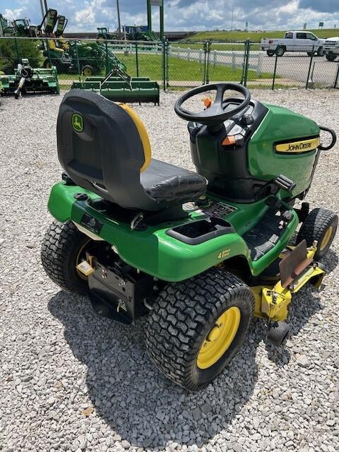 2013 John Deere X324 Image
