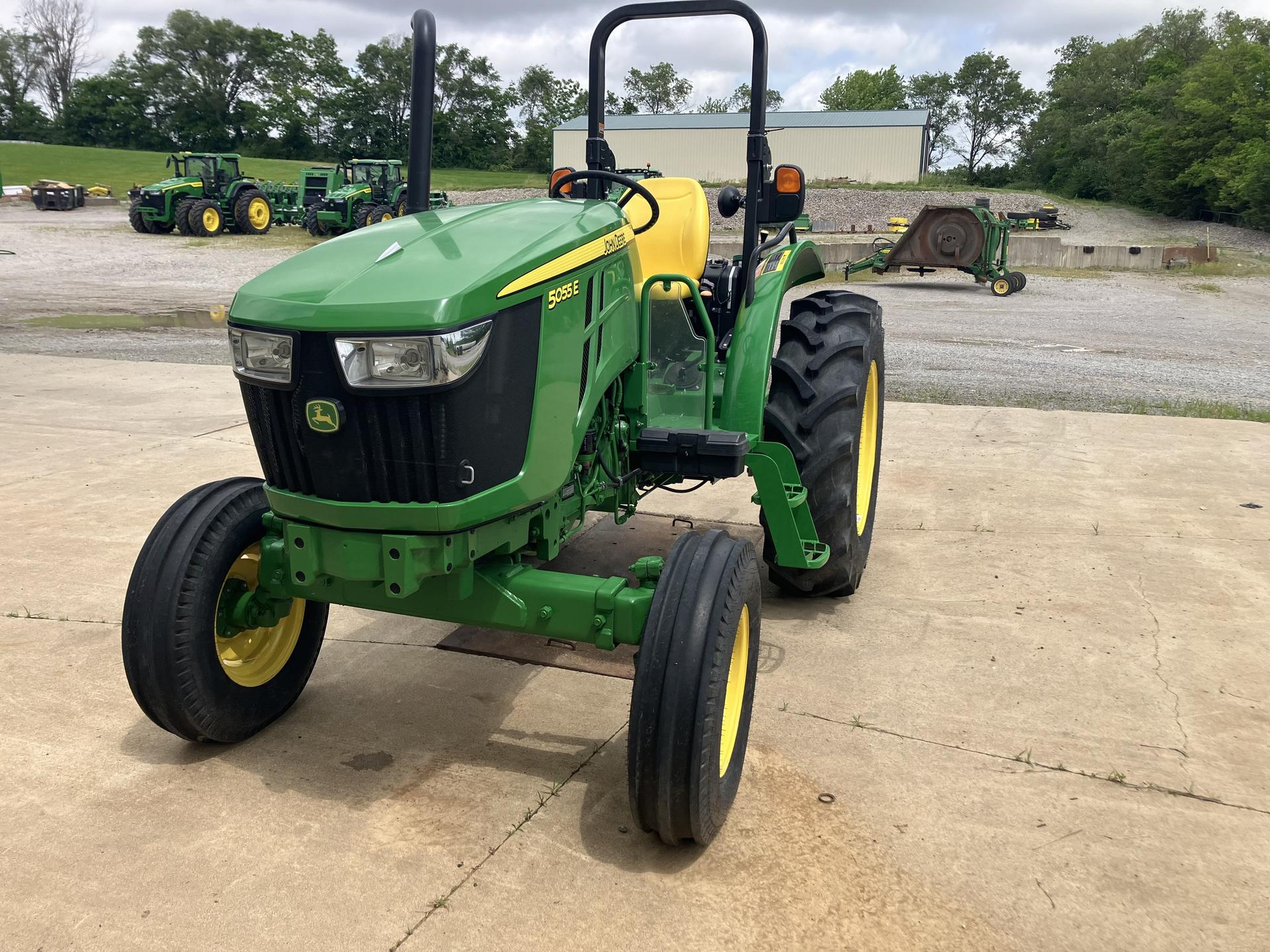 2022 John Deere 5055E Image
