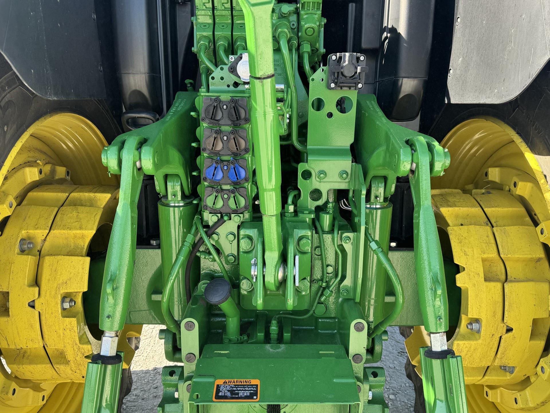 2023 John Deere 6R 175 Image