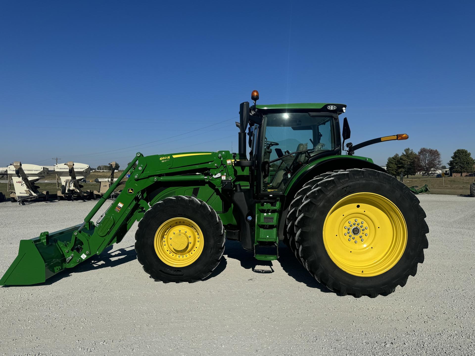 2023 John Deere 6R 175 Image