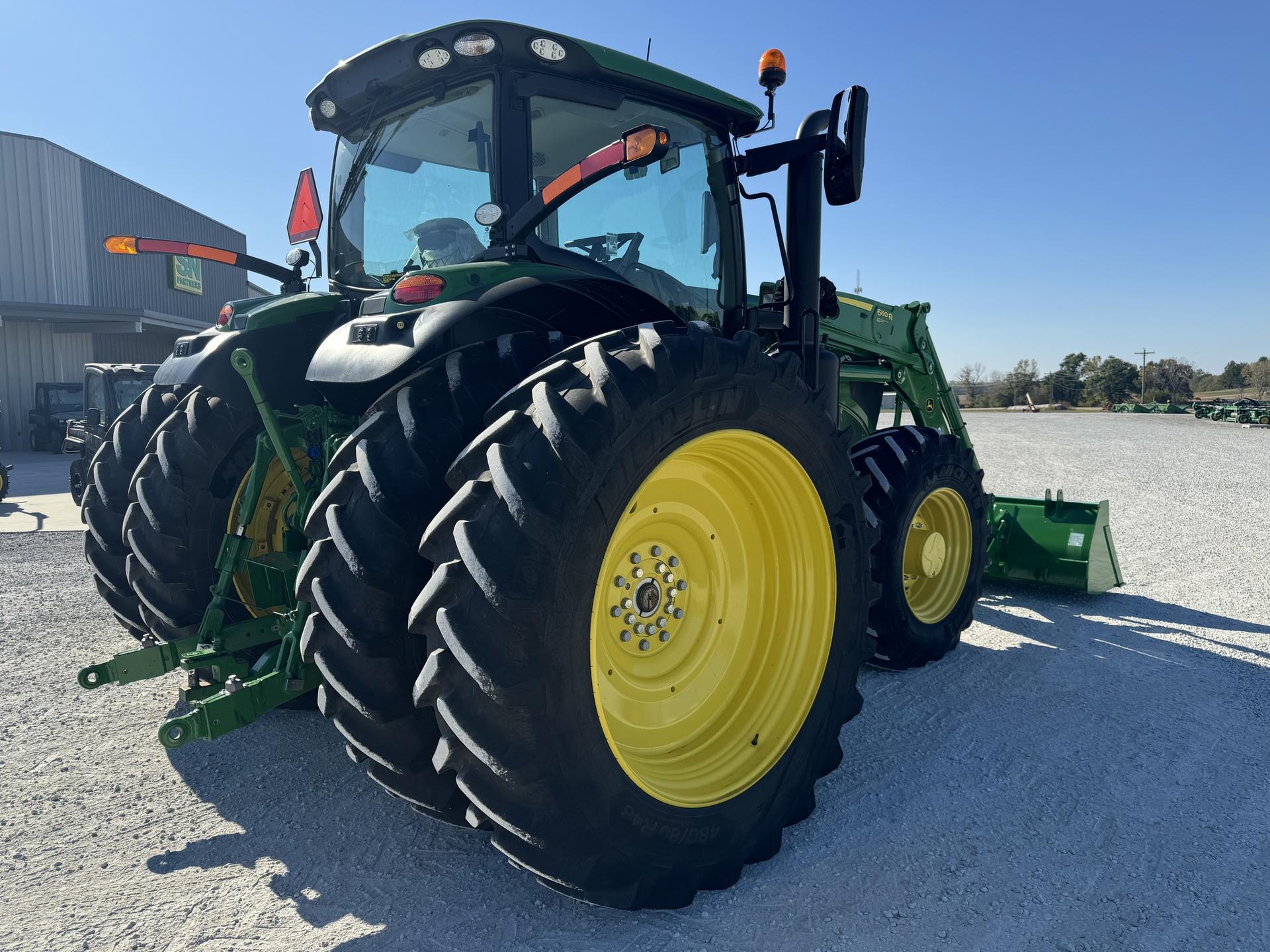 2023 John Deere 6R 175 Image