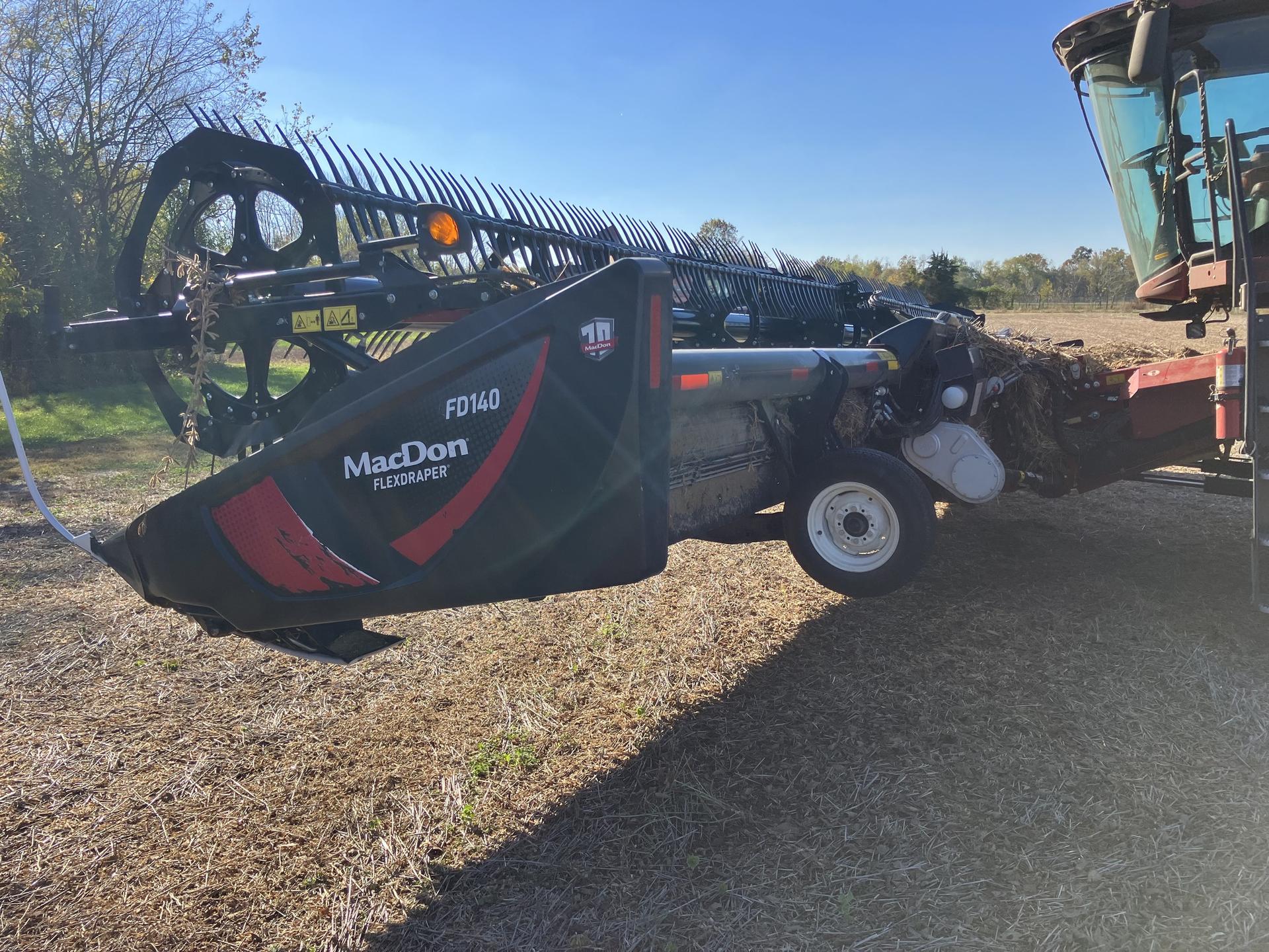 2019 MacDon FD140 Image