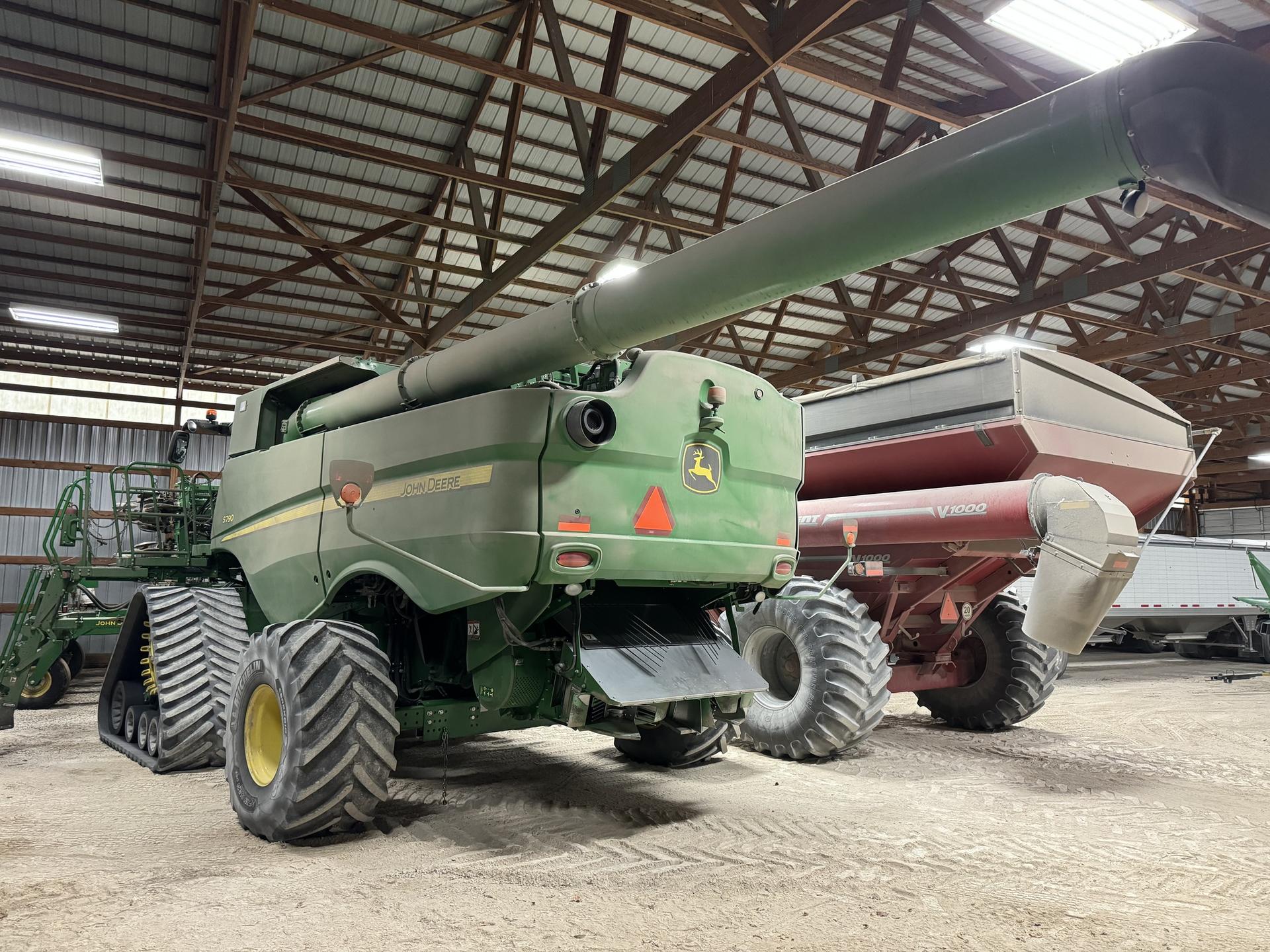 2019 John Deere S790 Image