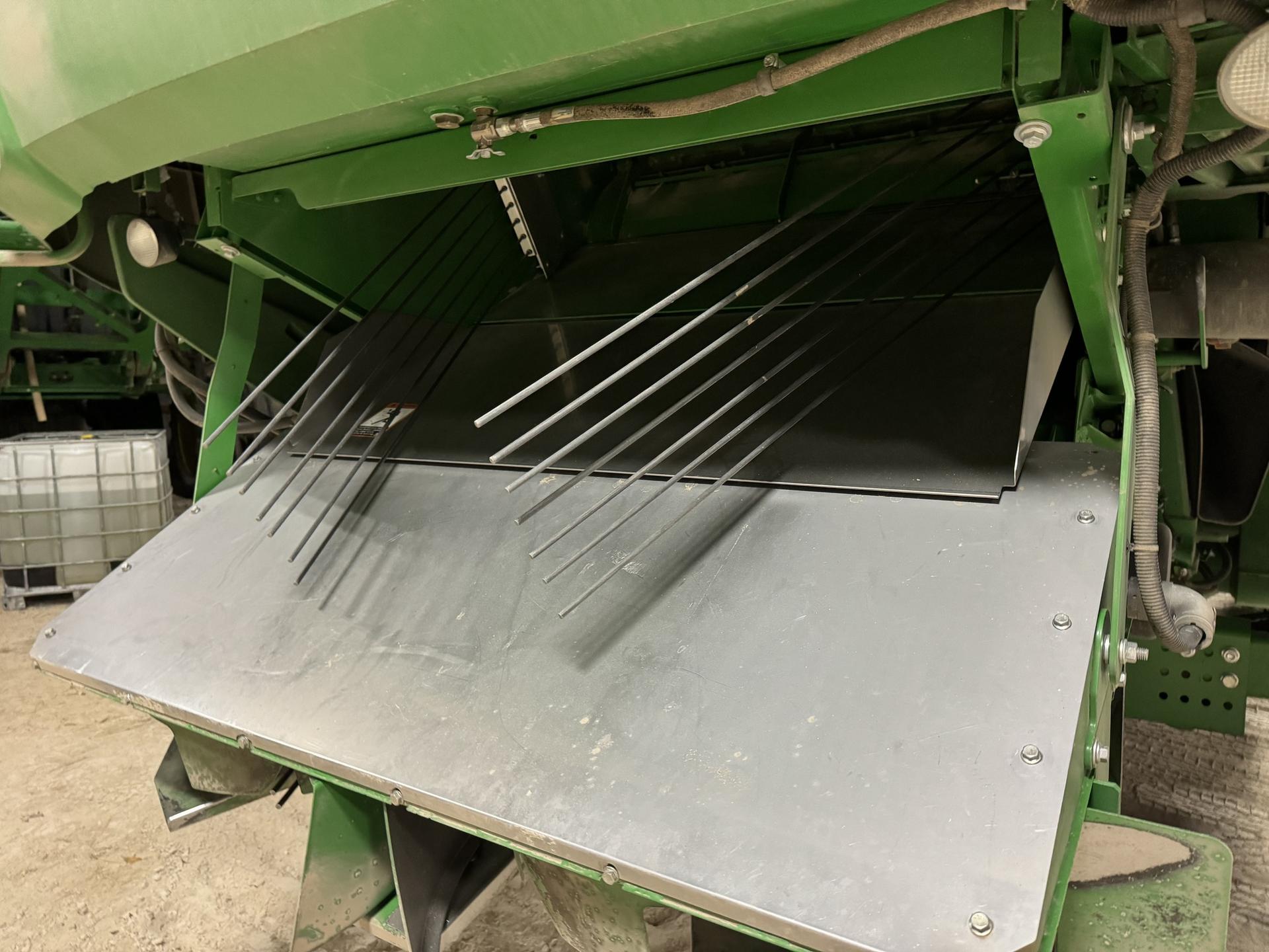 2019 John Deere S790 Image