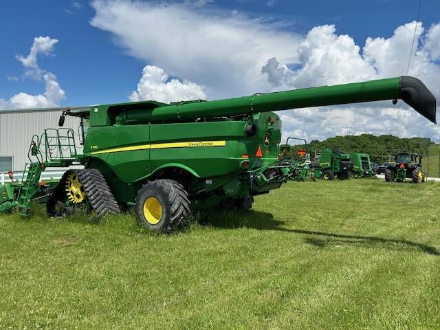 2019 John Deere S790 Image