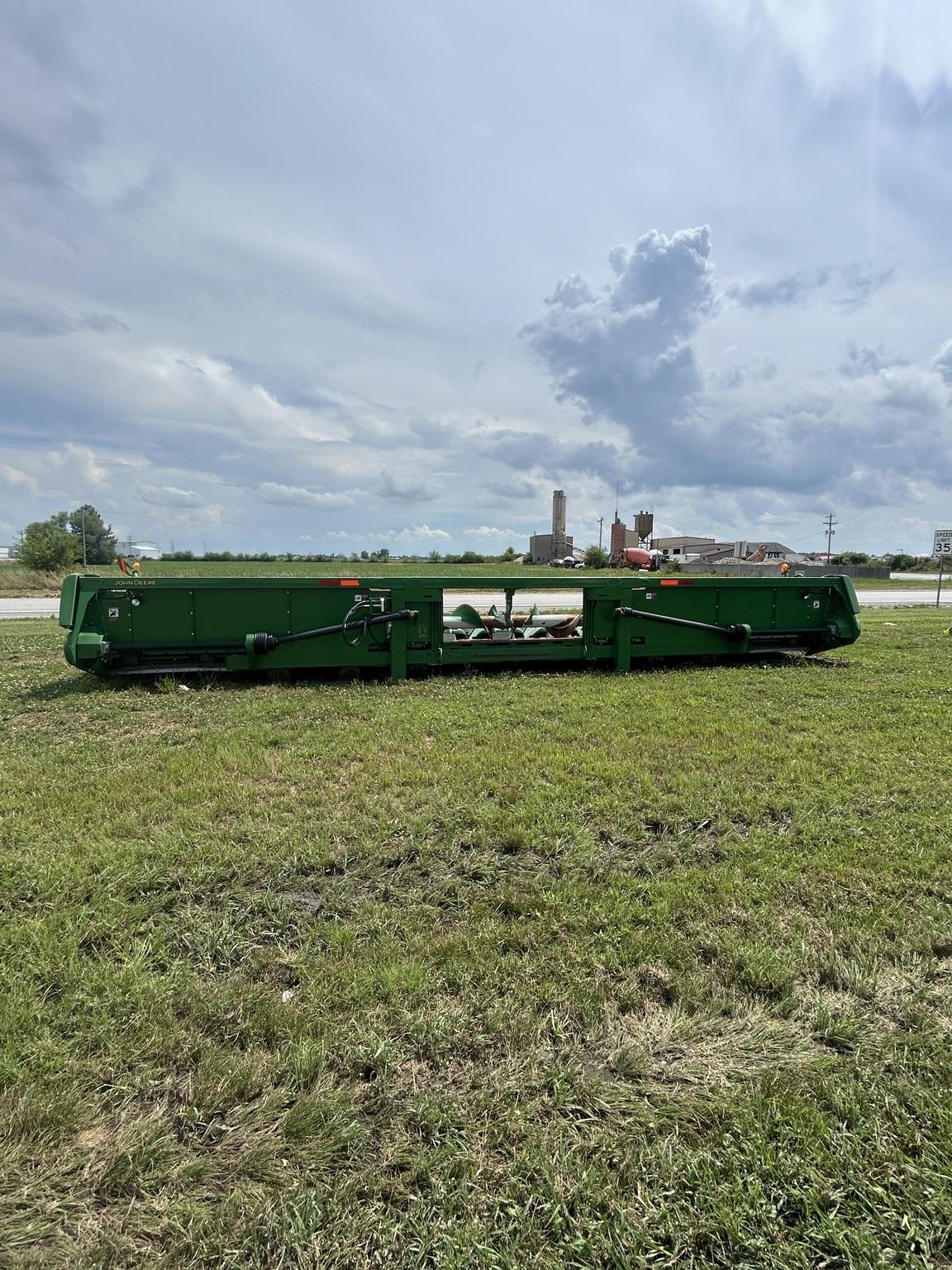 2018 John Deere 712C Image