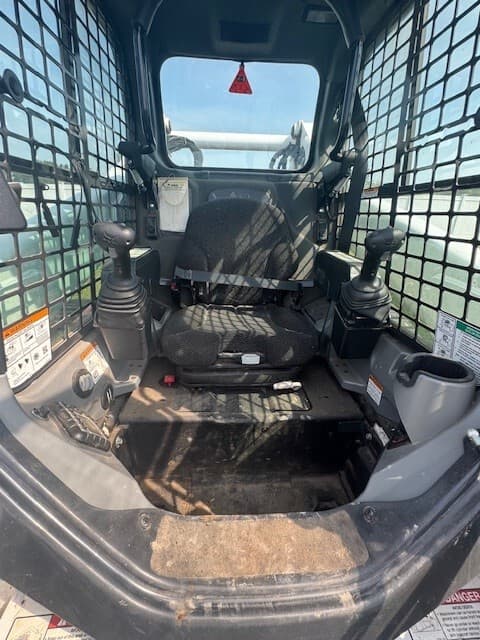 2021 Bobcat T870 Image