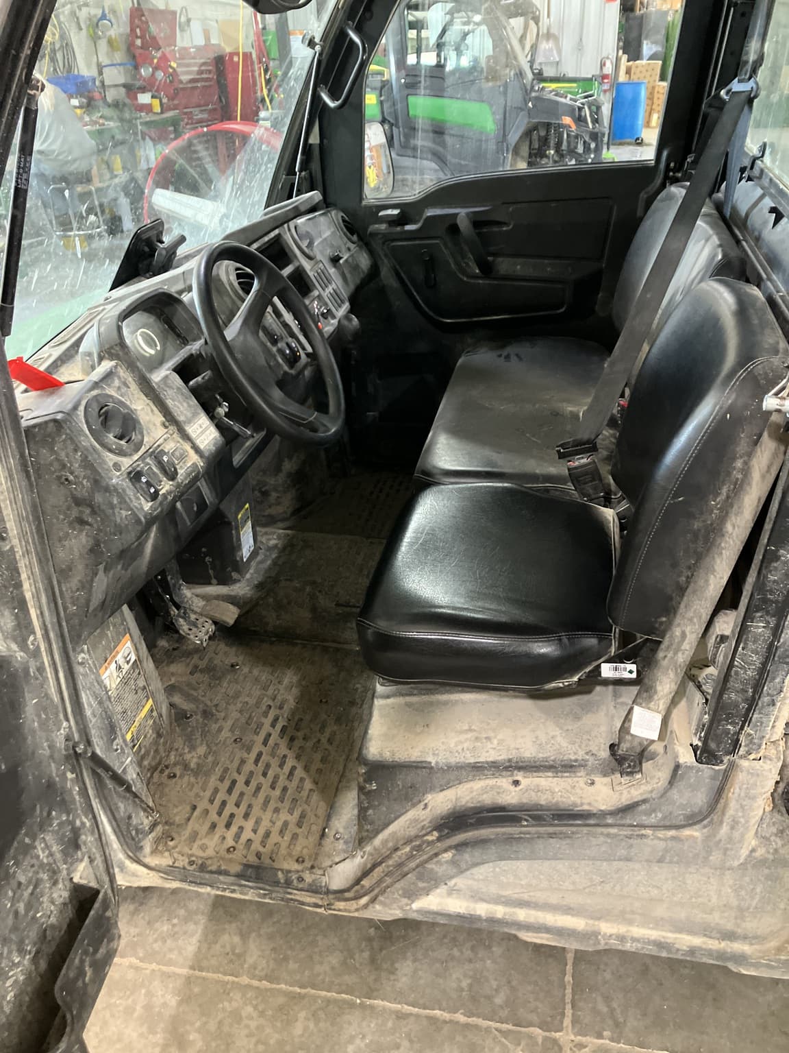 2024 John Deere XUV 835M Image