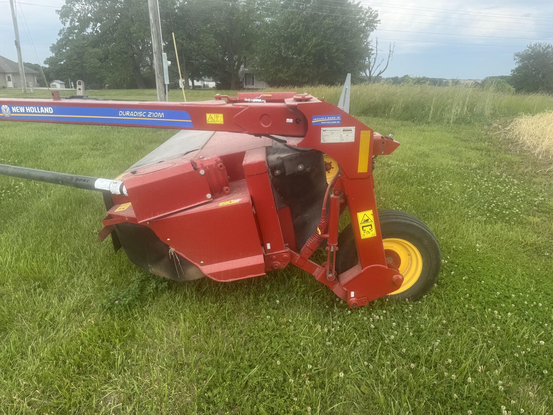 2021 New Holland 210 Image