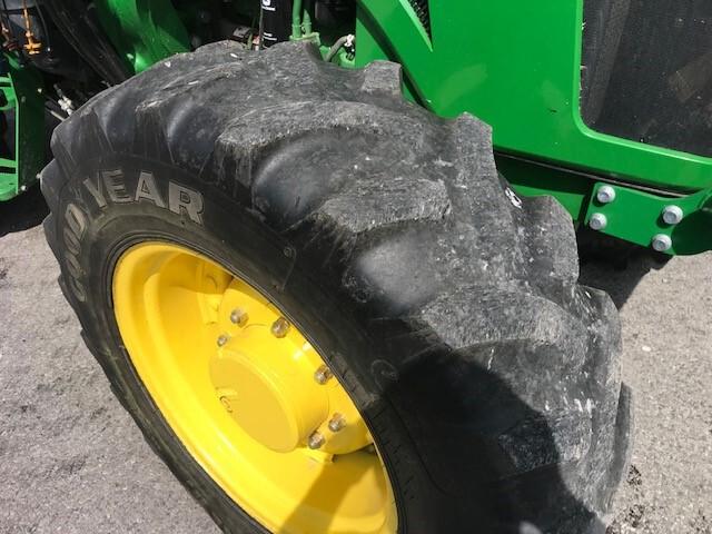 2012 John Deere 5100M Image