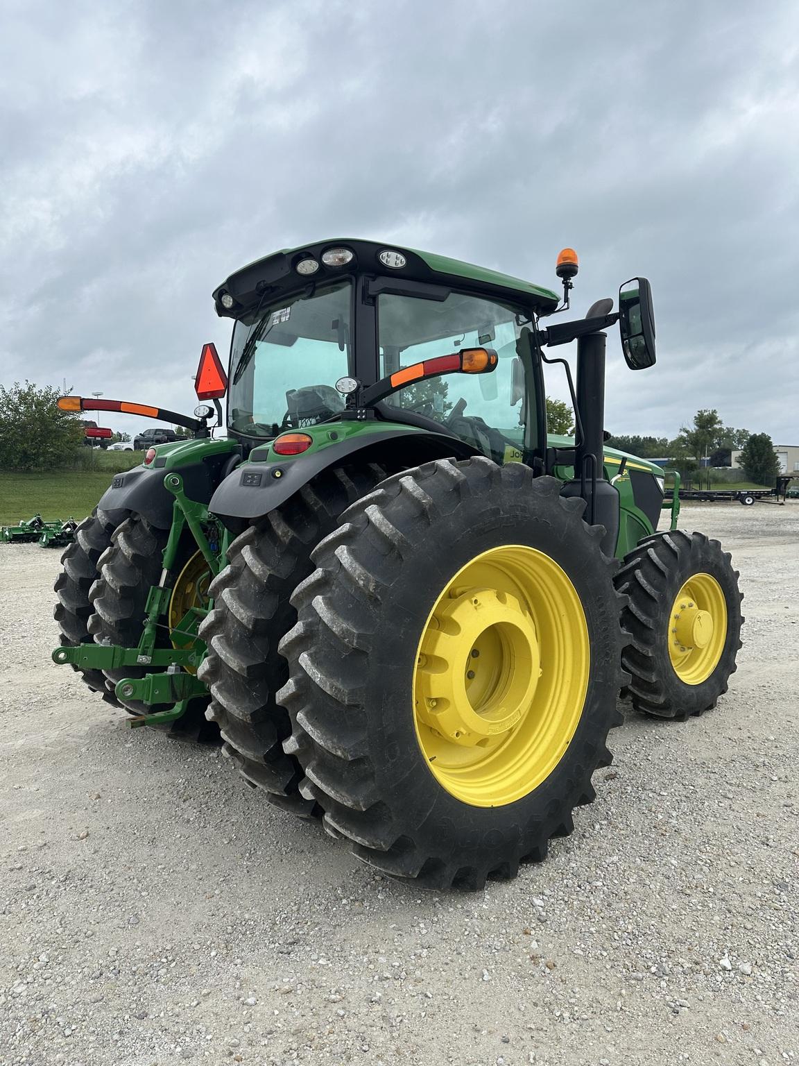 2023 John Deere 6R 155 Image