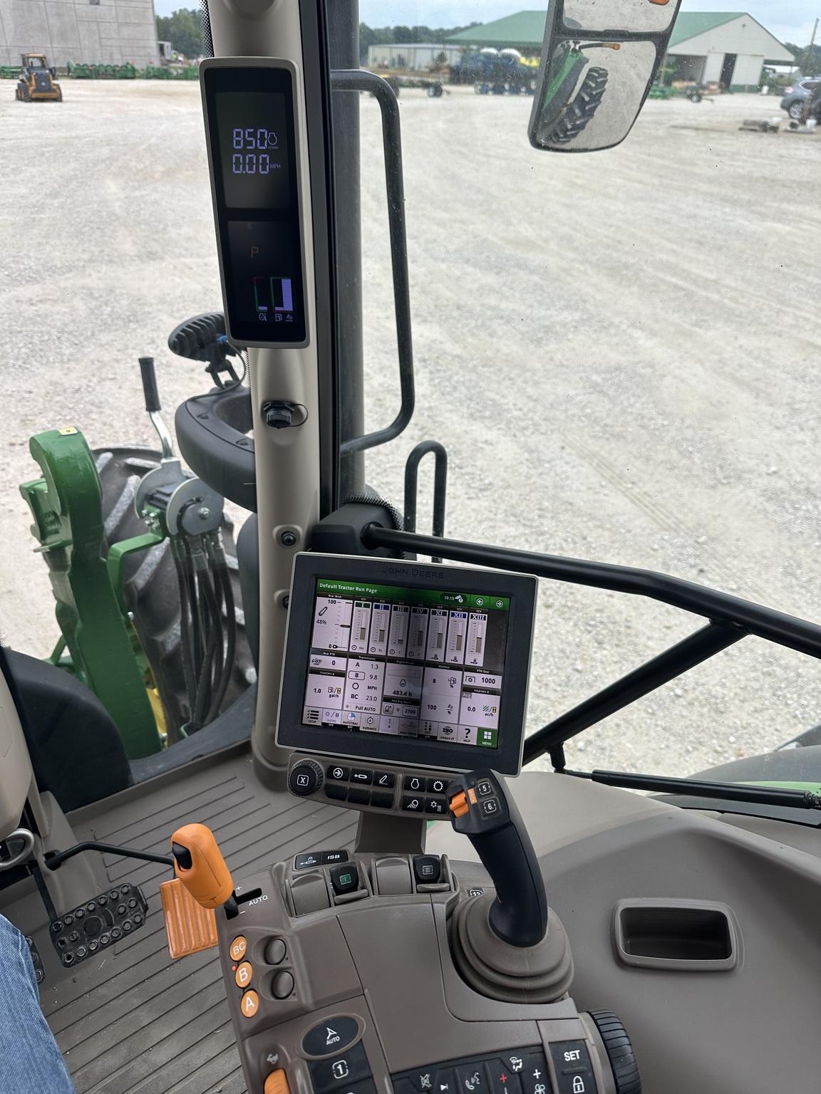 2023 John Deere 6R 155 Image