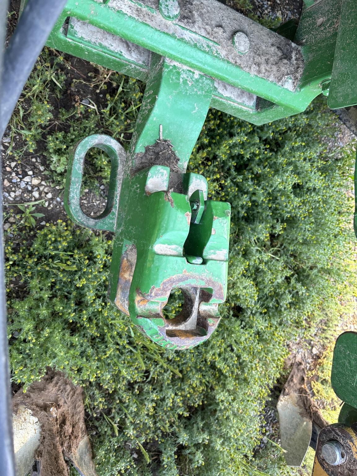 2016 John Deere 8295R Image
